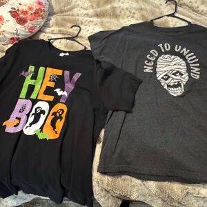 EUC Women’s Halloween tshirt bundle